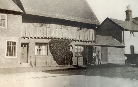 Woolpit-surgery-1800s